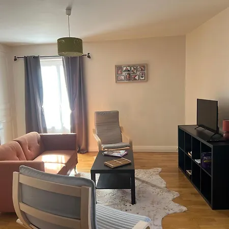 Apartament Joli Duplex Plein Centre, Parking Sur Demande Issoire