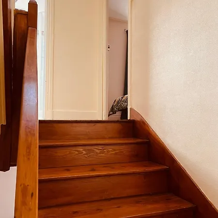 Joli Duplex Plein Centre, Parking Sur Demande à La Réservation Issoire