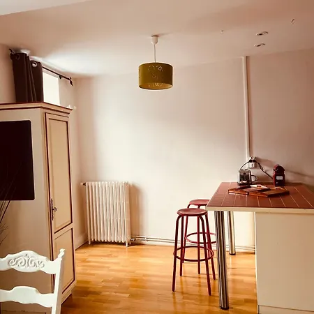 Apartament Joli Duplex Plein Centre, Parking Sur Demande *